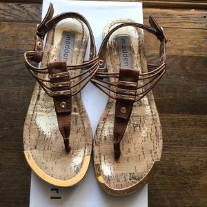 MADDEN GIRL SANDALS
